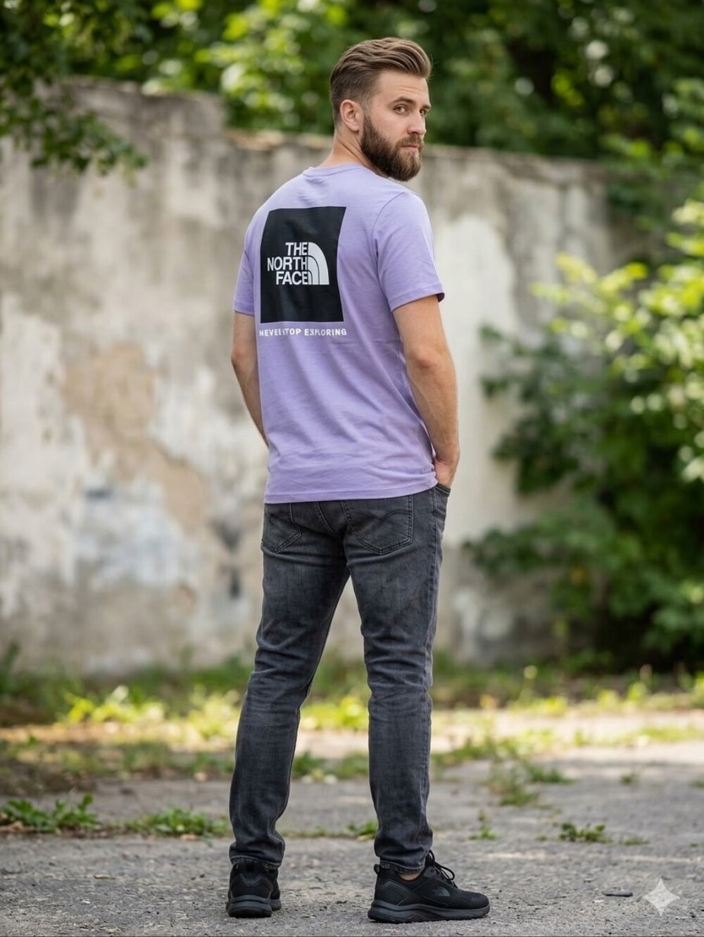 The North Face Men's Purple T-Shirt